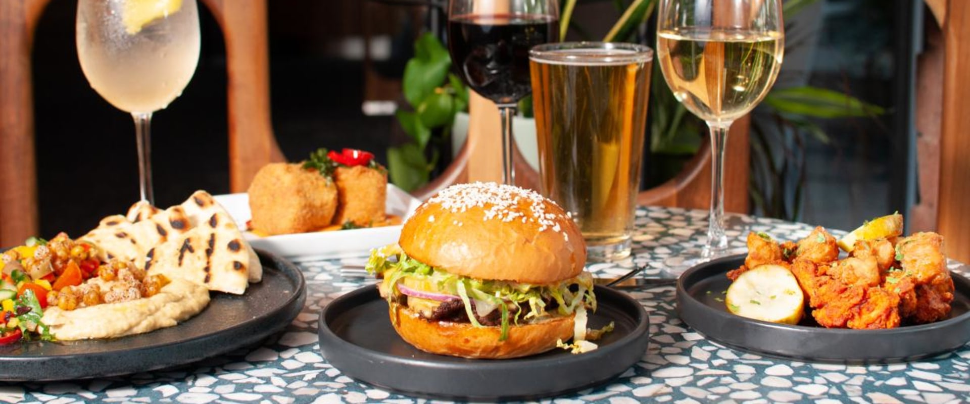 Happy Hour Specials for Delicious American Cuisine in Scottsdale, AZ